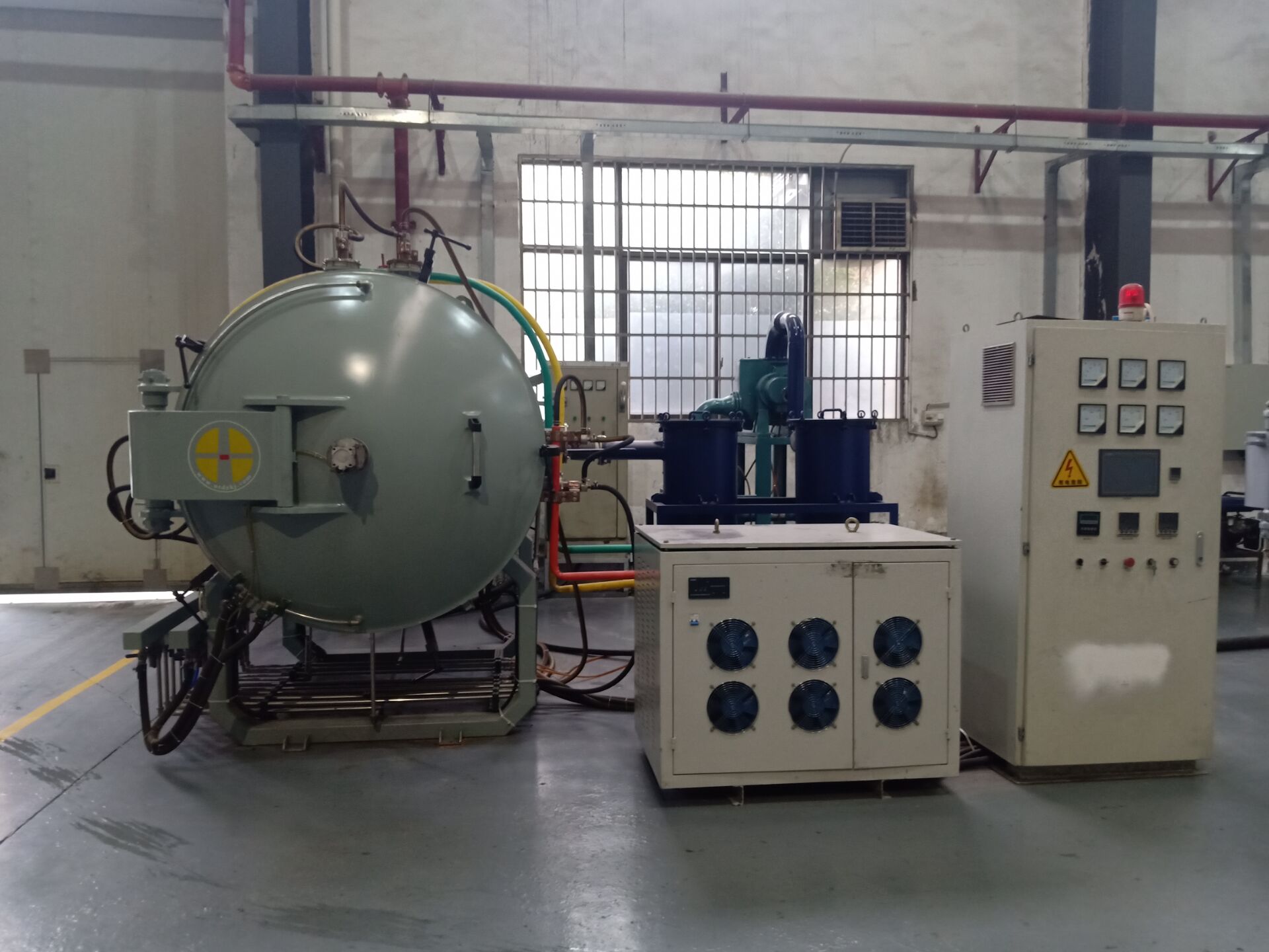 Graphite resistance sintering furnace