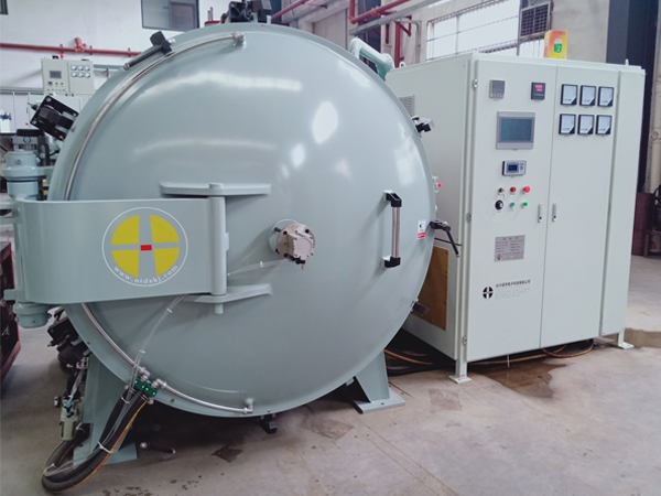 Vacuum electric heating furnace